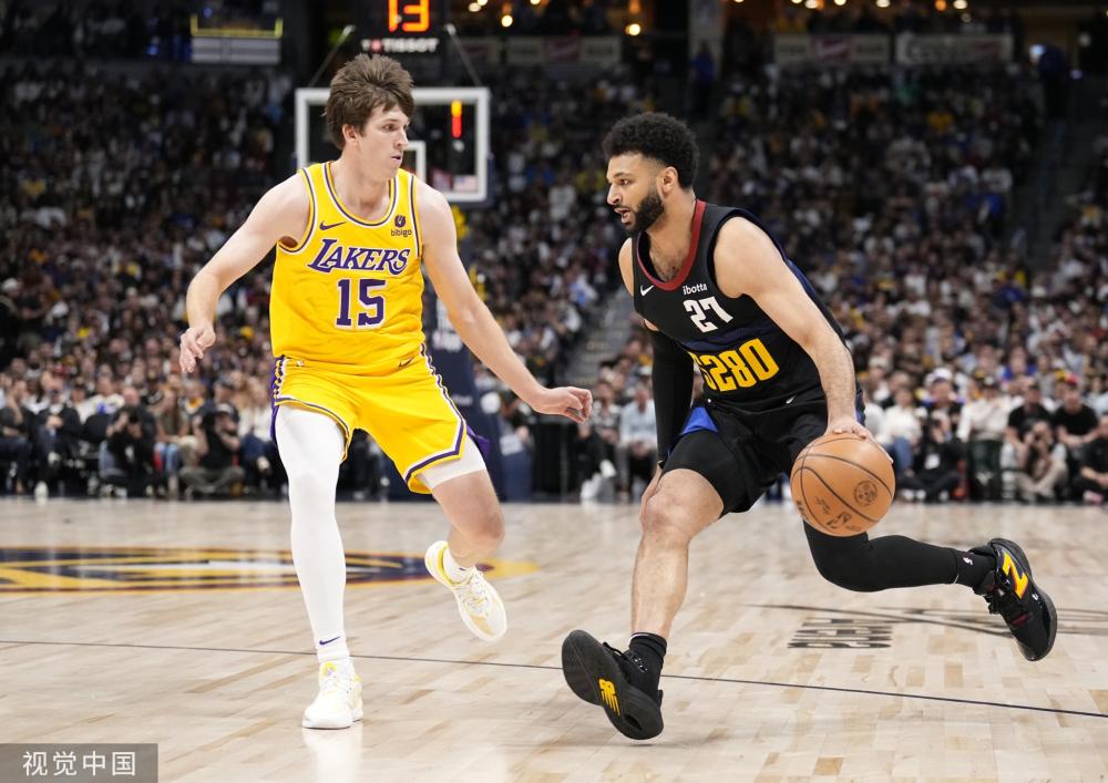 支球队在他 支球队在他