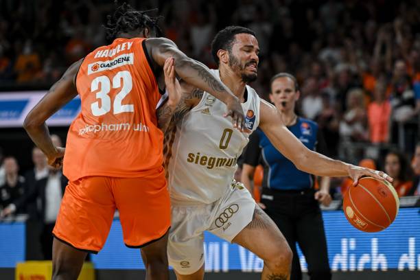 操作都透露 操作都透露