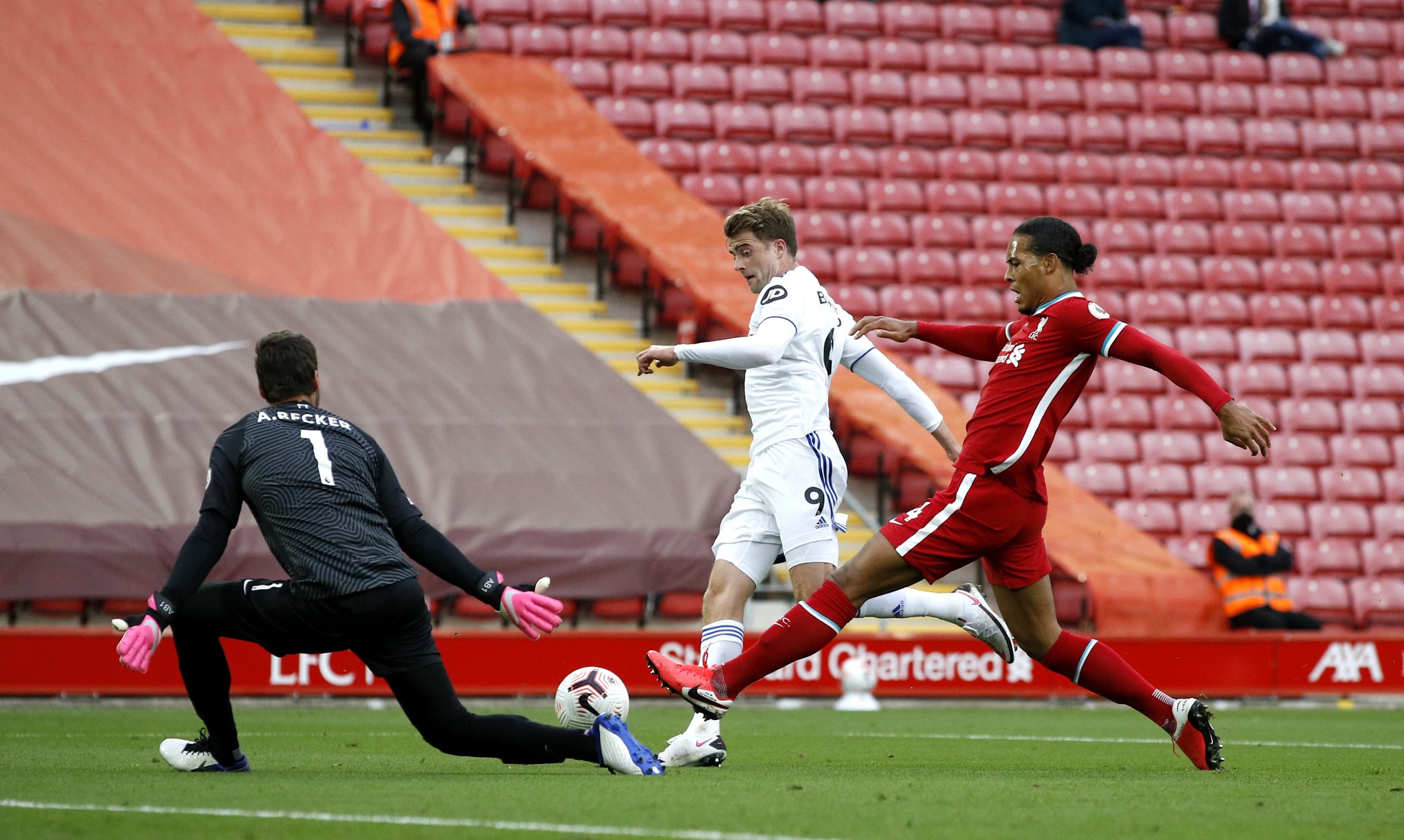 功的人发出 功的人发出